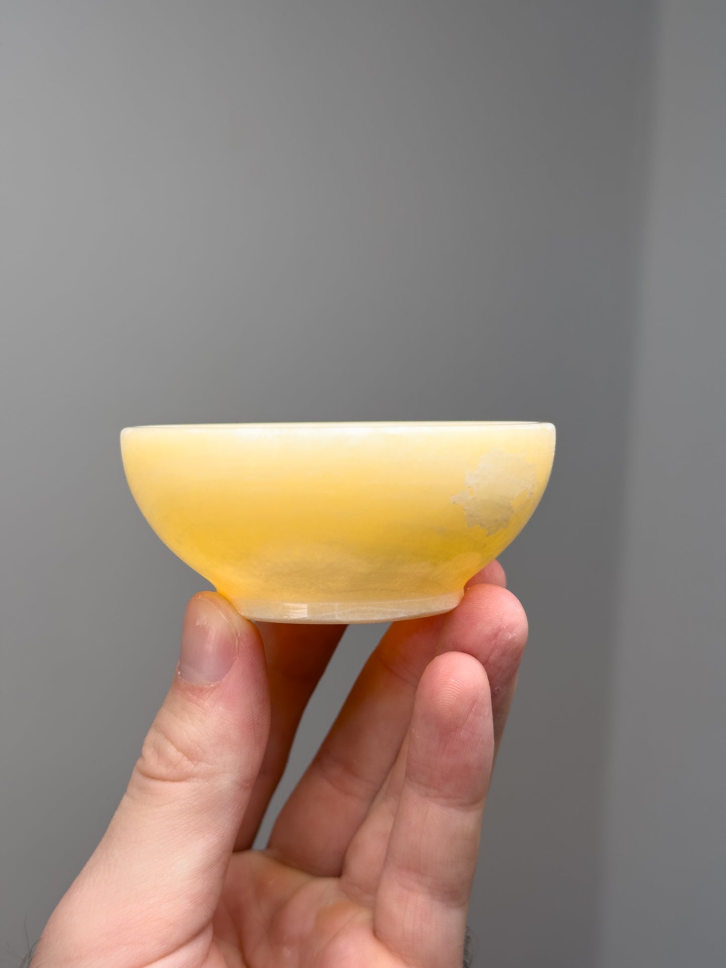 Mango calcite bowl