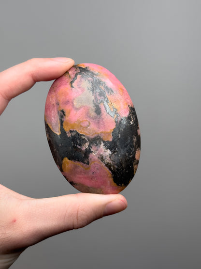 Rhodonite palm stone