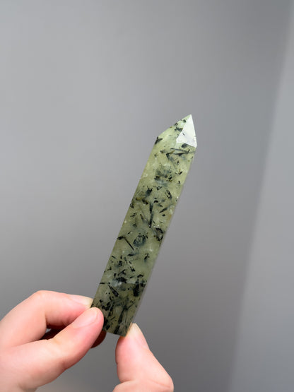 Prehnite half raw tower