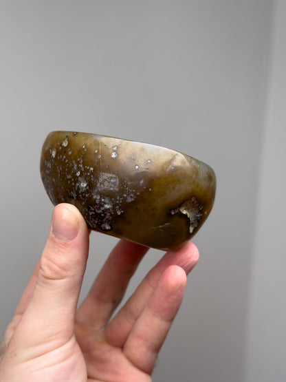 Agate bowl